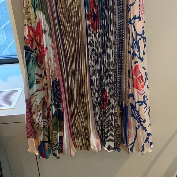 Anthropologie Geisha Designs Jacinta Pleated Cocktail Dress- Sz 10 (UK), US SZ 6 - Picture 4 of 6